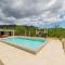 Sicily Stone Cottage with swimming pool