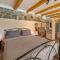 Sicily Stone Cottage with swimming pool