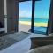 BeachFront with Jacuzzi Bahía Turquesa - 拉巴斯