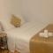 Charming Studio with Balneo Shower, Parking Included - 奥尔日河畔布雷蒂尼