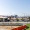 F1 Dreamstay 1bhk Gym Pool