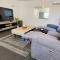 Spacious 5BDR 2BA 2LR plus sleepout Family Home - 基督城