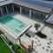 OceanNew Pool Villa บ้านพักพลูวิลล่าสัตหีบ - Ban Tao Than