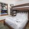 Aspenwood 102 condo