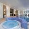 LUX Suite NEW 2 BHK - Full Sea View - Marina - 5 min to beach - 100 metres to Tram - Dubaj