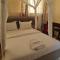 Roza Guest House