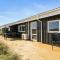 3 Bedroom Ocean Front Home In Hjørring - Hjorring