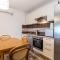 Gorgeous Home In Stinica With Wifi