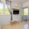 1 Bedroom Awesome Apartment In Klek