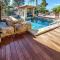 Lovely Home In Cuers With Kitchen