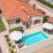 Holiday Home Kastelir 50 With Outdoor Swimmingpool