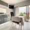 Studio rénové avec balcon, parking privé, proche centre-ville et plage - 2 pers - FR-1-236-84