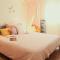 Nice Home In Pernes-Les-Fontaines