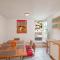 Gorgeous Home In Pucisca With Wifi