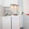 Studio apartment in Tucepi with sea view, balcony, air conditioning, WiFi 3674-3