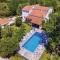Gorgeous Home In Rastane Donje