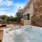 Canyon Retreat with Hot Tub 3min to Broadmoor - Колорадо-Спрингс