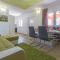 Cozy Home In Vodnjan With Wifi