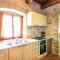 Cozy Home In Porec With Jacuzzi - Poreč