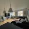 Central Apartment - 2 min to Station, Free Parking, Near Main Square - Herning