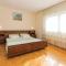 Two-Bedroom Holiday Home In Zadar