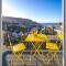 Bright & beautiful 4 bedroom house with sea views