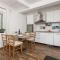 Gorgeous Apartment In Cres With Wifi