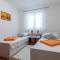 5 Bedroom Stunning Apartment In Ploce