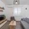 Beautiful Apartment In Vrbnik With Wifi