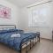 Beautiful Apartment In Vrbnik With Wifi