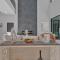 Lake House -Pool Table Hot Tub Fire Pit Boat Dock - 金斯顿