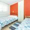 One-Bedroom Apartment In Grebastica