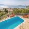 Three-Bedroom Apartment In Podaca