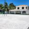 Villa Raphael