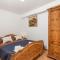 2 Bedroom Luxurious Home In Jurdani