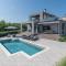 Cozy Home In Galizana With Kitchen