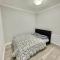 Comfy Ensuite Room in Colindale