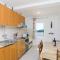 One-Bedroom Apartment In Gruda