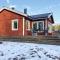 2 Bedroom Stunning Home In Mönsterås - 门斯特罗斯