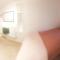 Centrel to london single bed room quiet home with host and breakfast - Londres