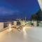 Four-Bedroom Holiday Home In Tkon