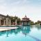 Luxury Holiday Home, Spacious 1 bedroom, Burj Alarab full ocean view, Anantara the palm, Palm Jumeirah, Dubai