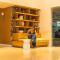 R'Holistay Azure North KING SIZE BED & Wave POOL - San Fernando