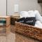 NEW Primrose Studio 1BR Studio near Downtown Beaches Wineries - 特拉弗斯城