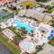 PP8962 - 4 Bedrooms w Pool & Resort Access - 基西米