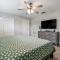 PP8962 - 4 Bedrooms w Pool & Resort Access - 基西米