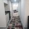 10 STEPS from BEACH and CITY HEART, Furnished with Modern Kitchenette - 赫尔格达