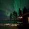 Aurora Cottage Otsola - A Cozy Lakefront Wilderness Hideaway, Less Than an Hour from Rovaniemi - Rovaniemi