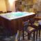 Casa temporada piscina aquecida com Jácuzzi SPA - إيتانهايم