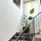 2-bedroom apartment ILLARIO - heart of Tuscany - airco & free parking